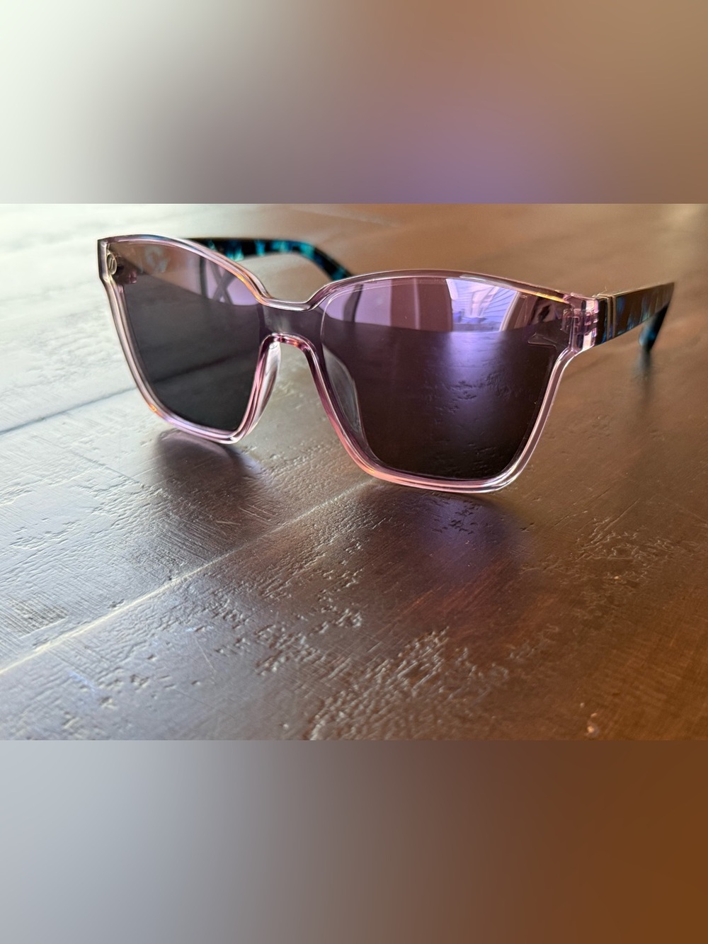 💜Like New! Blender’s Polarized Sunglasses! Comes with soft travel pouch!